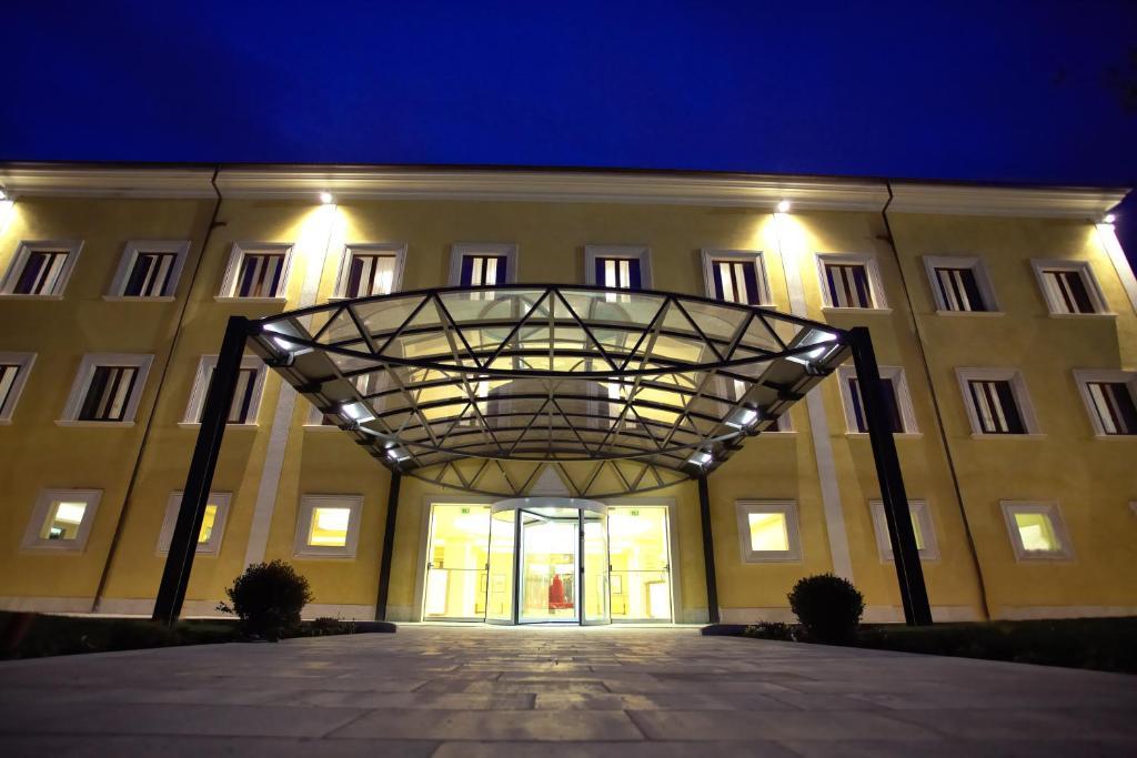 La Dimora del Baco Hotel LʼAquila Exterior foto